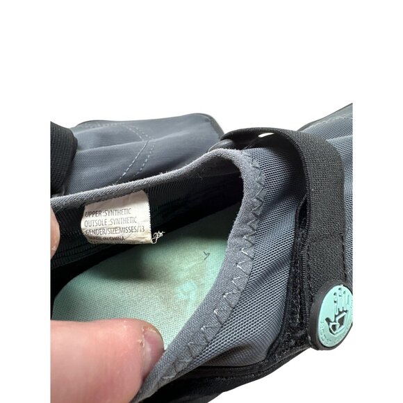 Body Glove Black & Gray Aqua Water Shoes With Strap Girls Size 13 - Picture 9 of 12